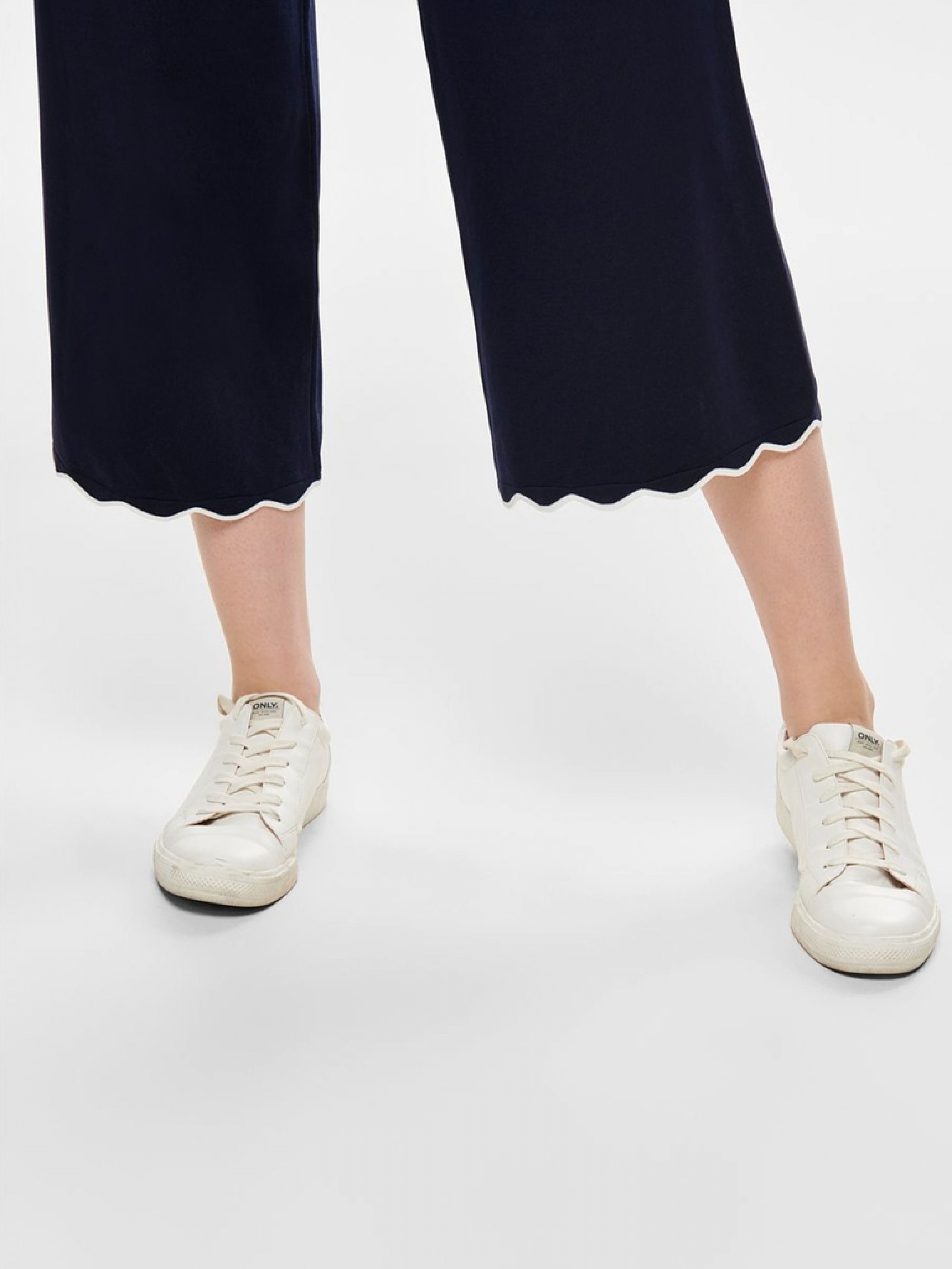 Pants Woman Only