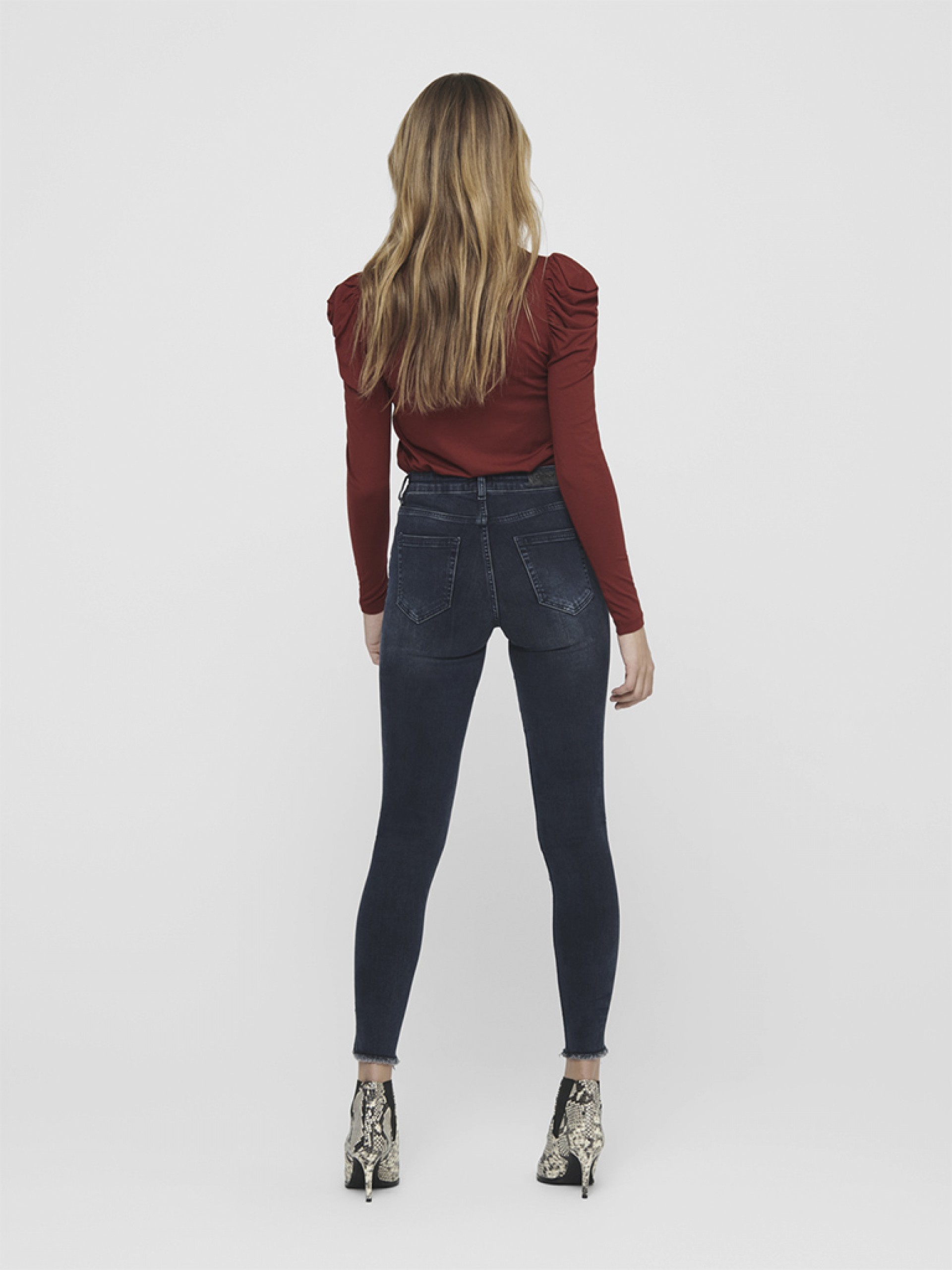 Pants Woman Only