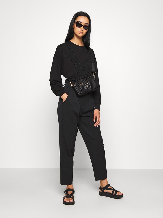 Pants Woman Only