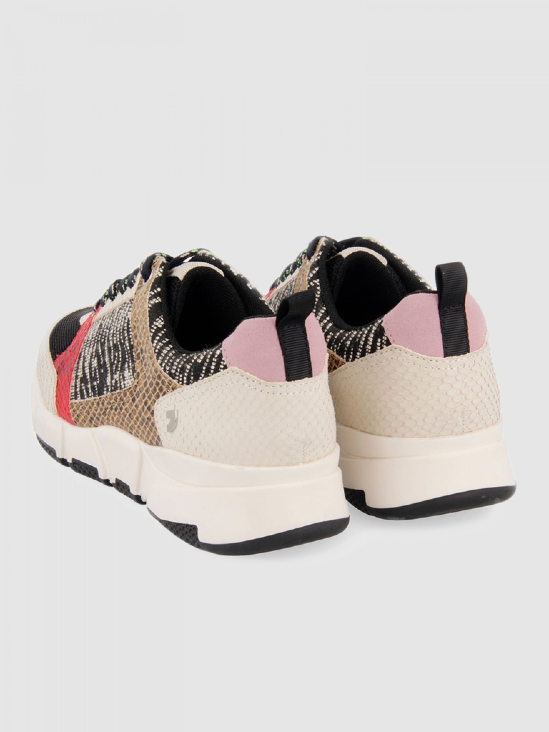 Sneakers Woman Black Gioseppo