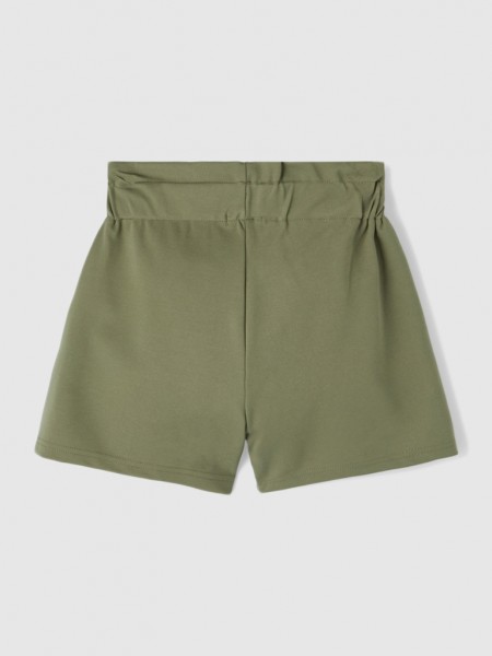 Shorts Girl Name It