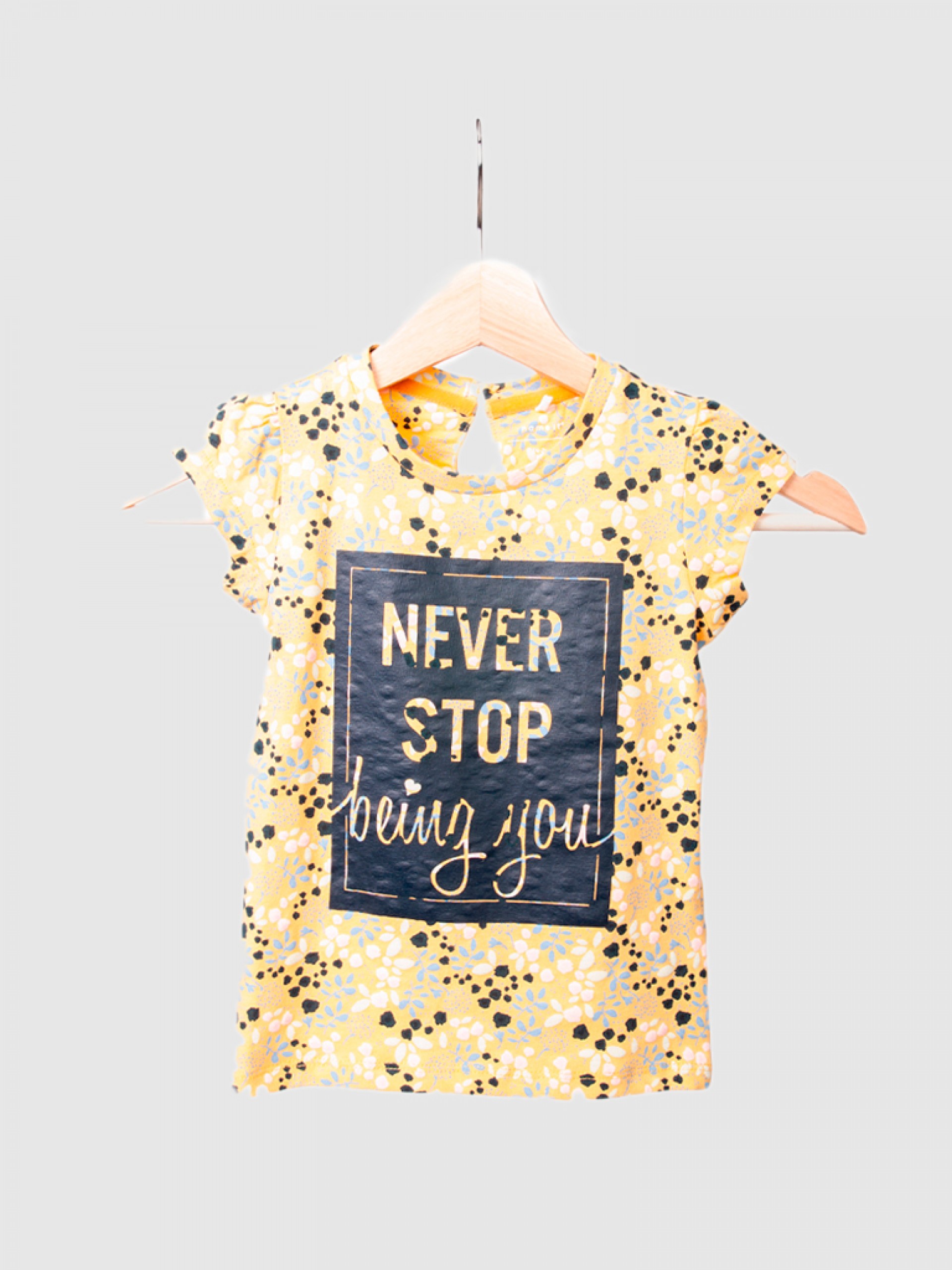 T-Shirt Girl Name It