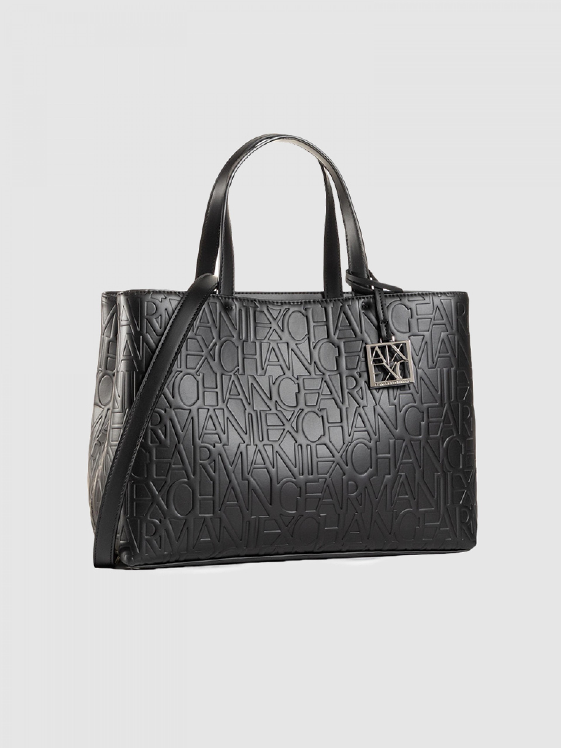 Shoppers Woman Armani Exchange