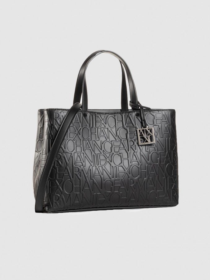 Shoppers Woman Armani Exchange