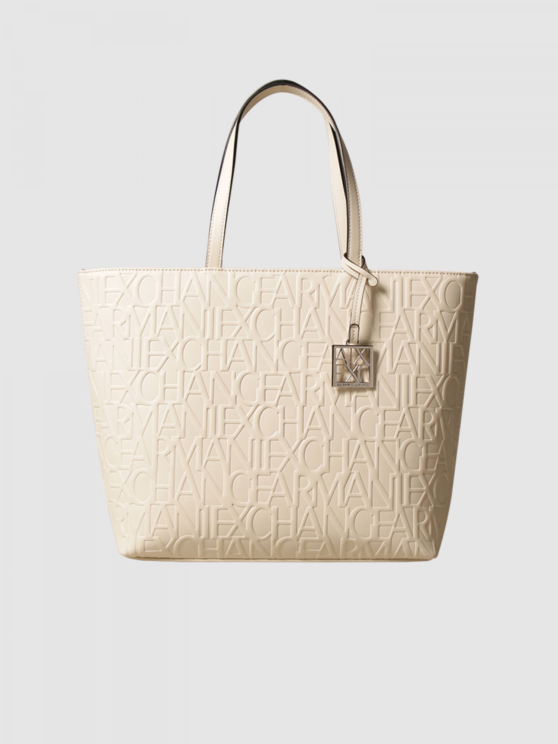 Shoppers Woman Armani Exchange