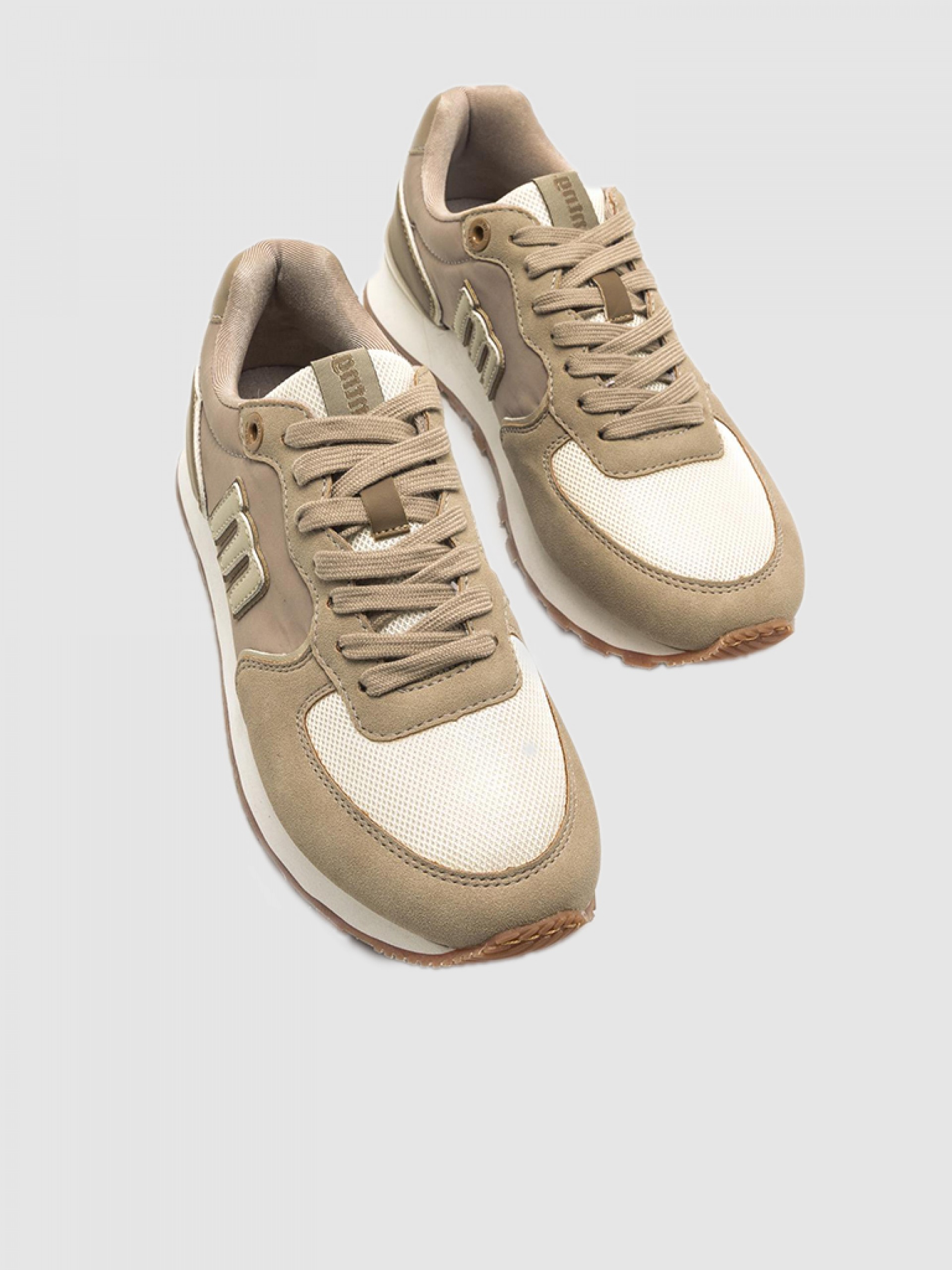 Sneakers Woman Mtng