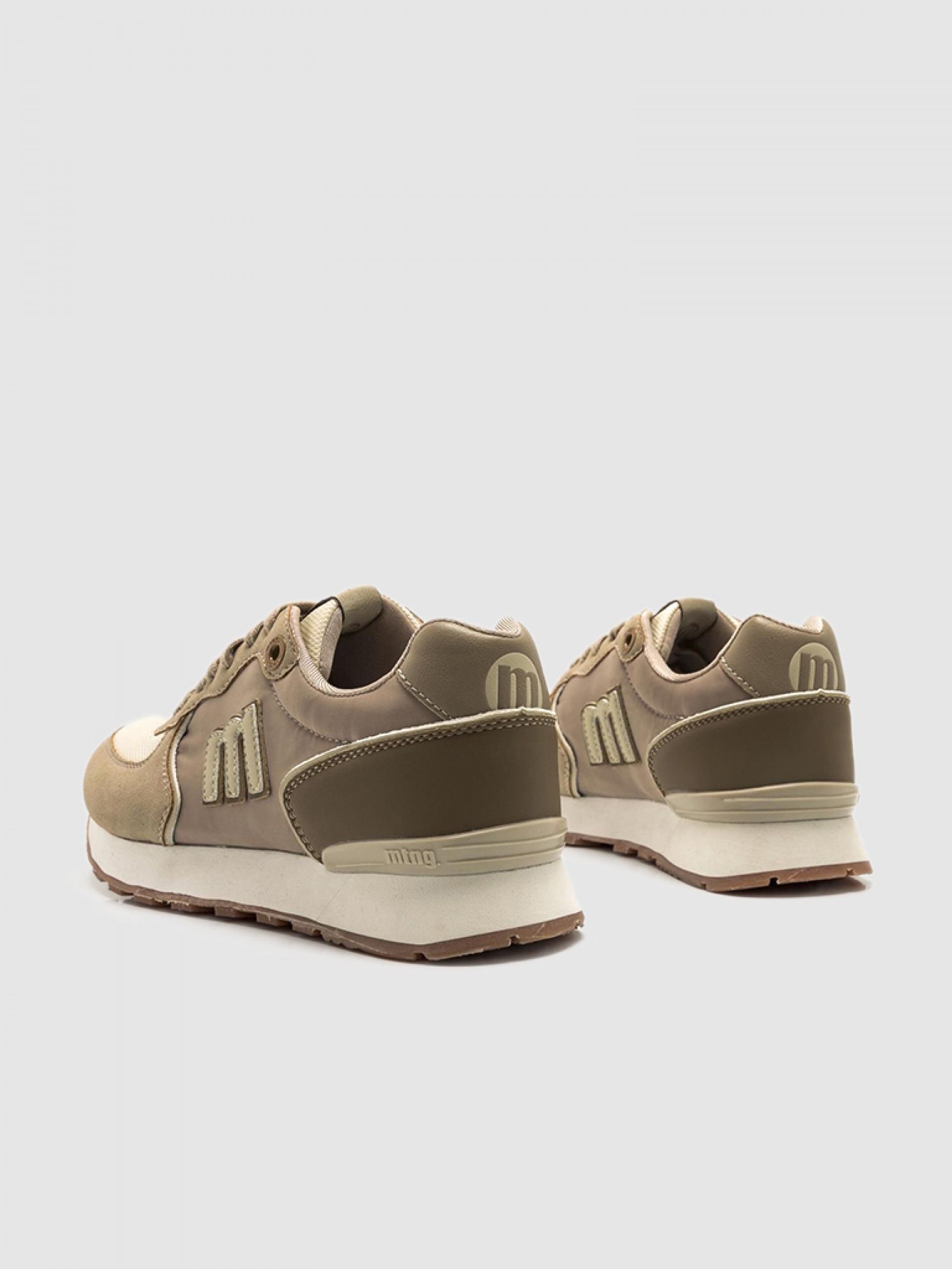 Sneakers Woman Mtng
