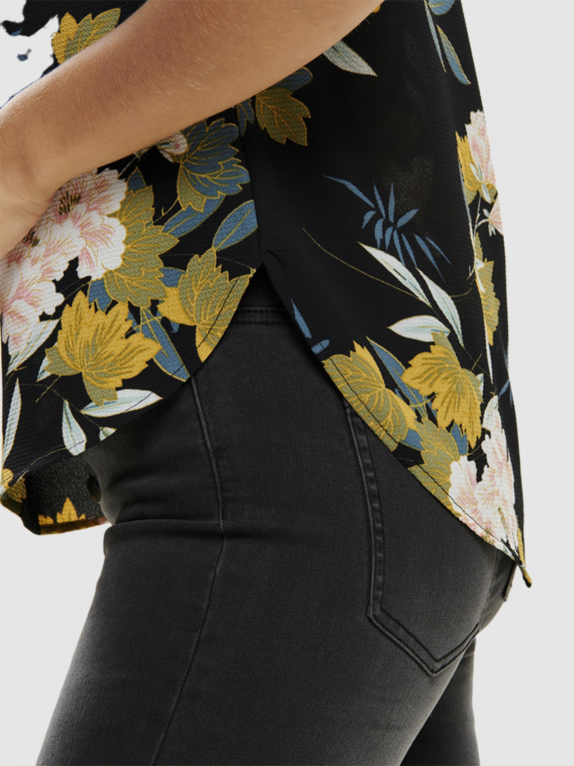 Blusa Mujer Only