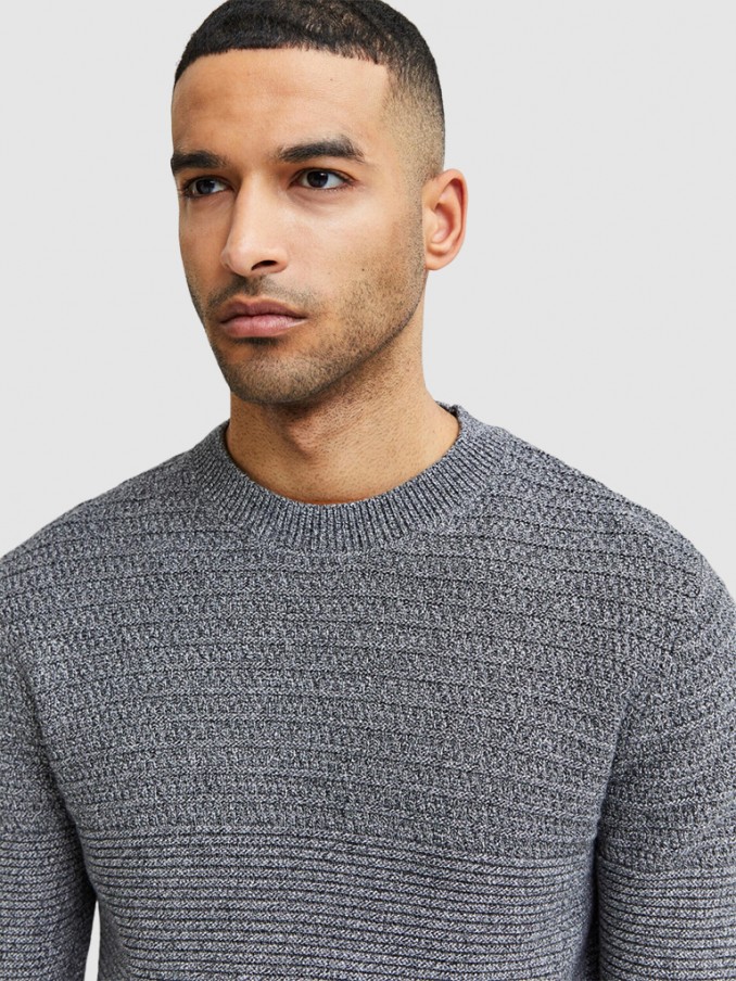 Knitwear Man Selected