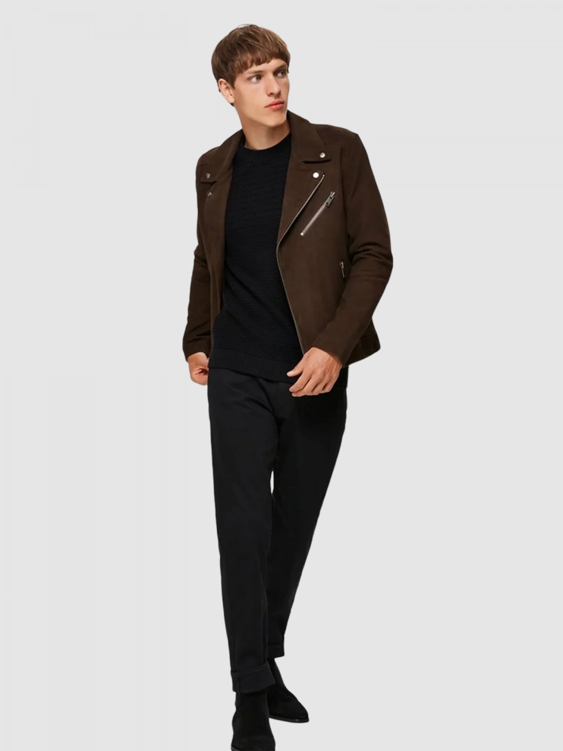Knitwear Man Selected