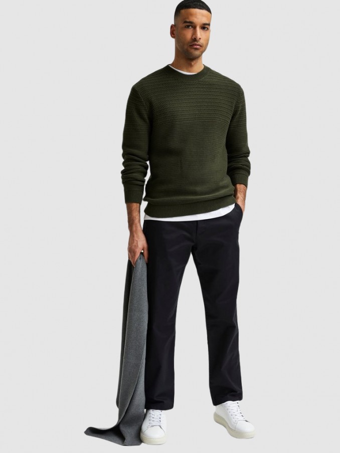 Knitwear Man Selected