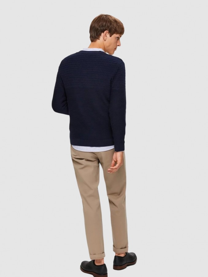 Knitwear Man Selected