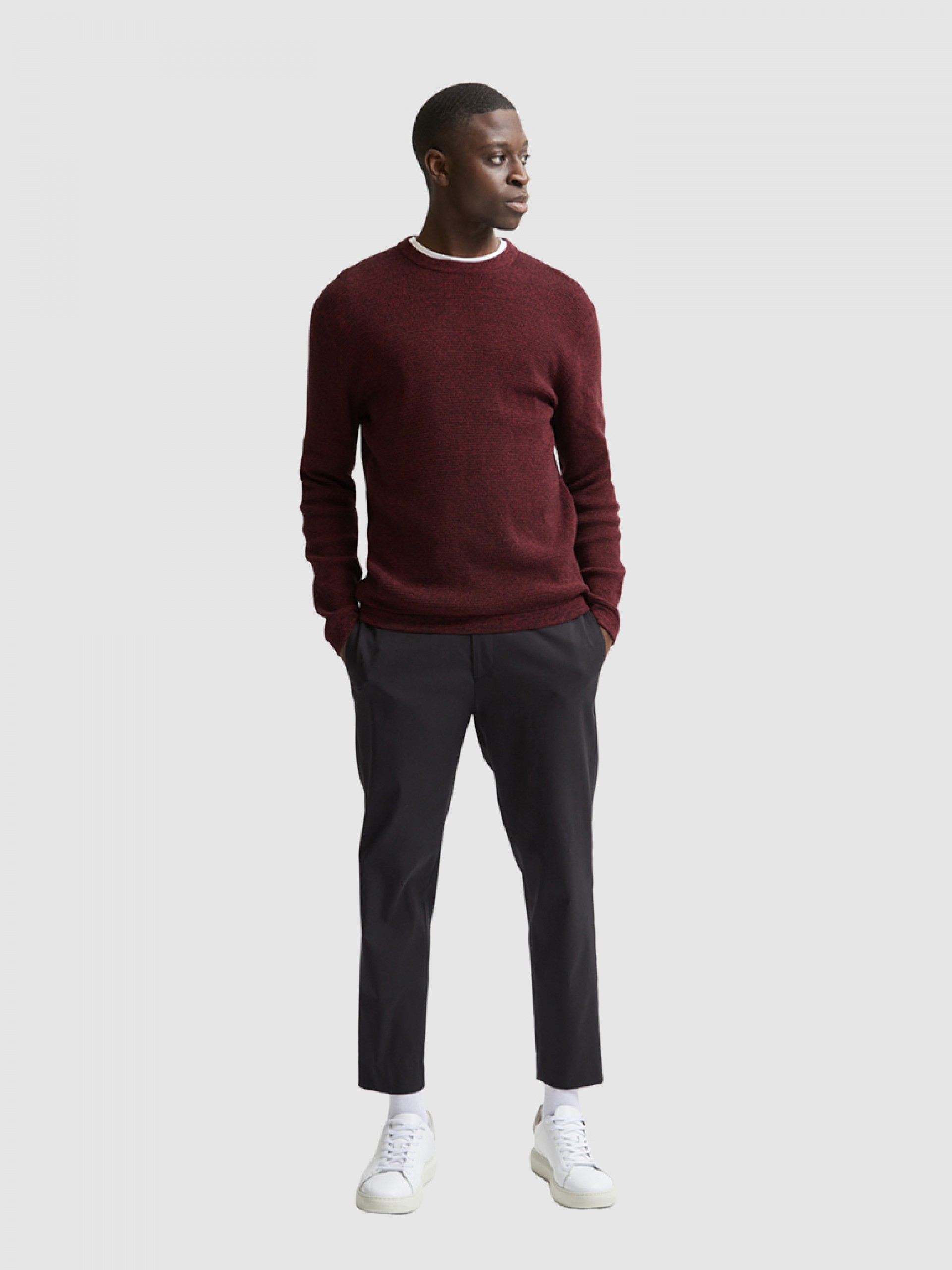 Knitwear Man Selected