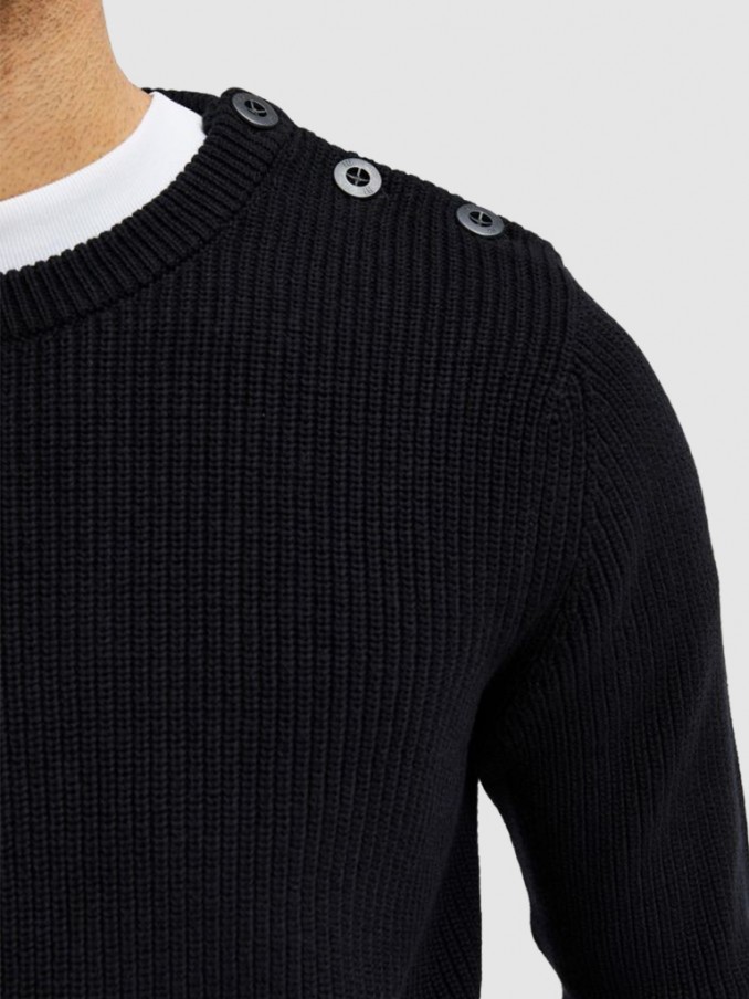 Knitwear Man Selected