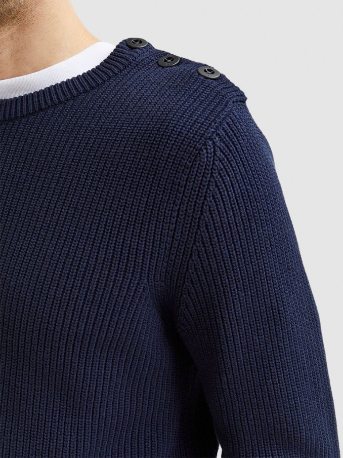 Knitwear Man Selected