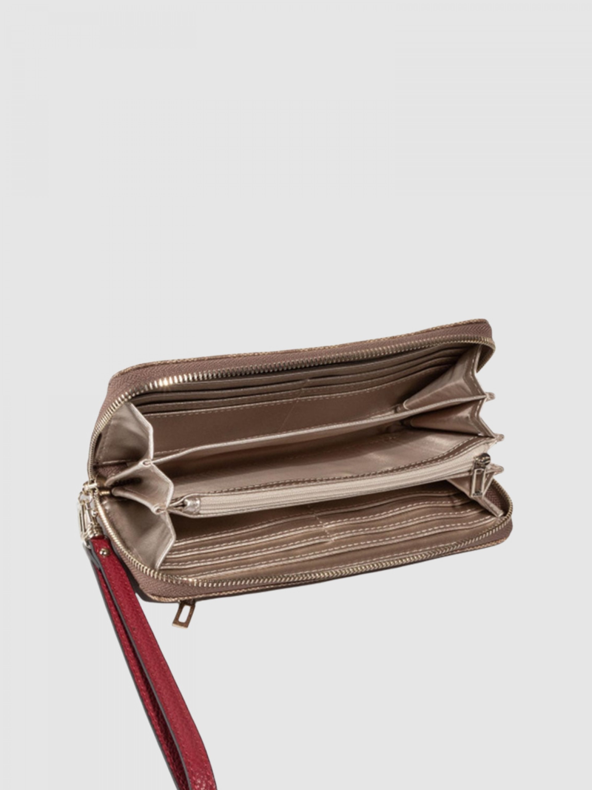 Wallet Woman Guess