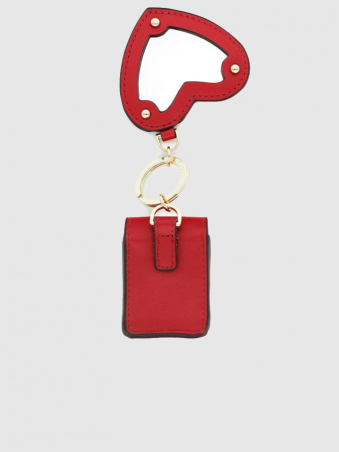 Keychain Woman Guess