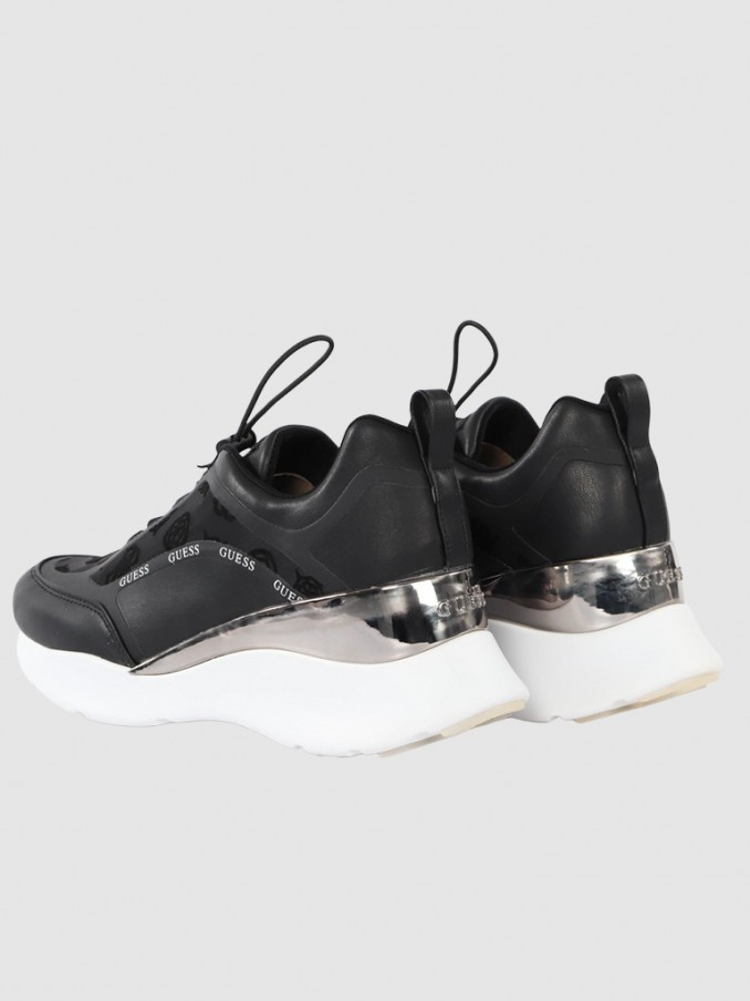Sneakers Woman Guess