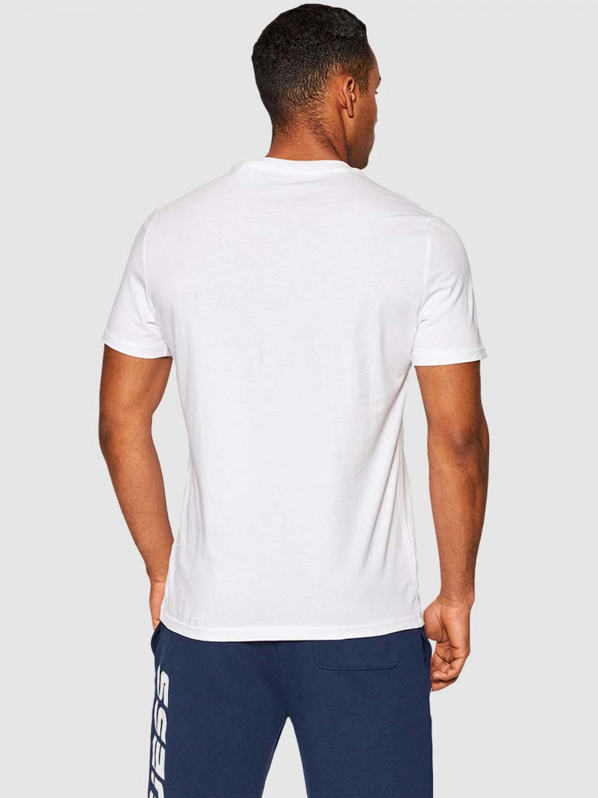T-Shirt Homem Guess