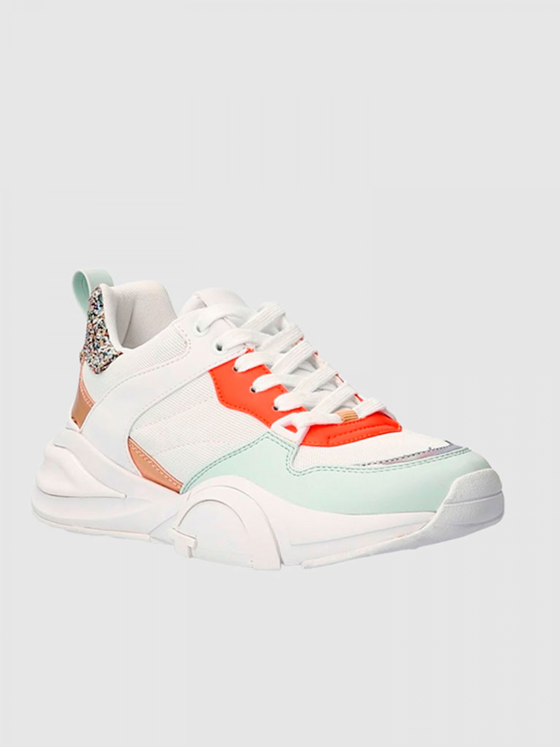 Sneakers Woman Guess