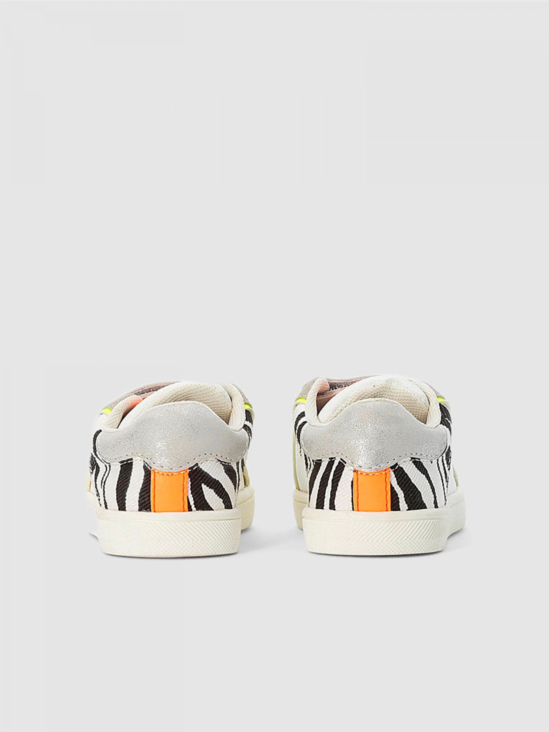 Tenis Niña Gioseppo