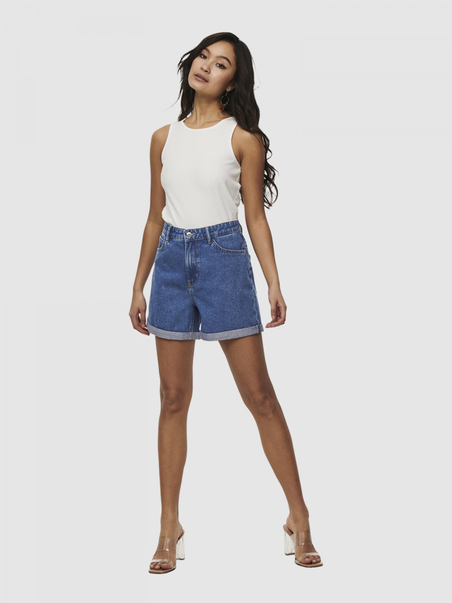Shorts Woman Only