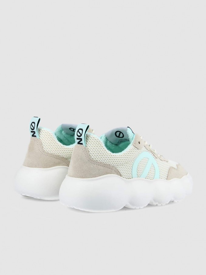 Sneakers Woman No Name