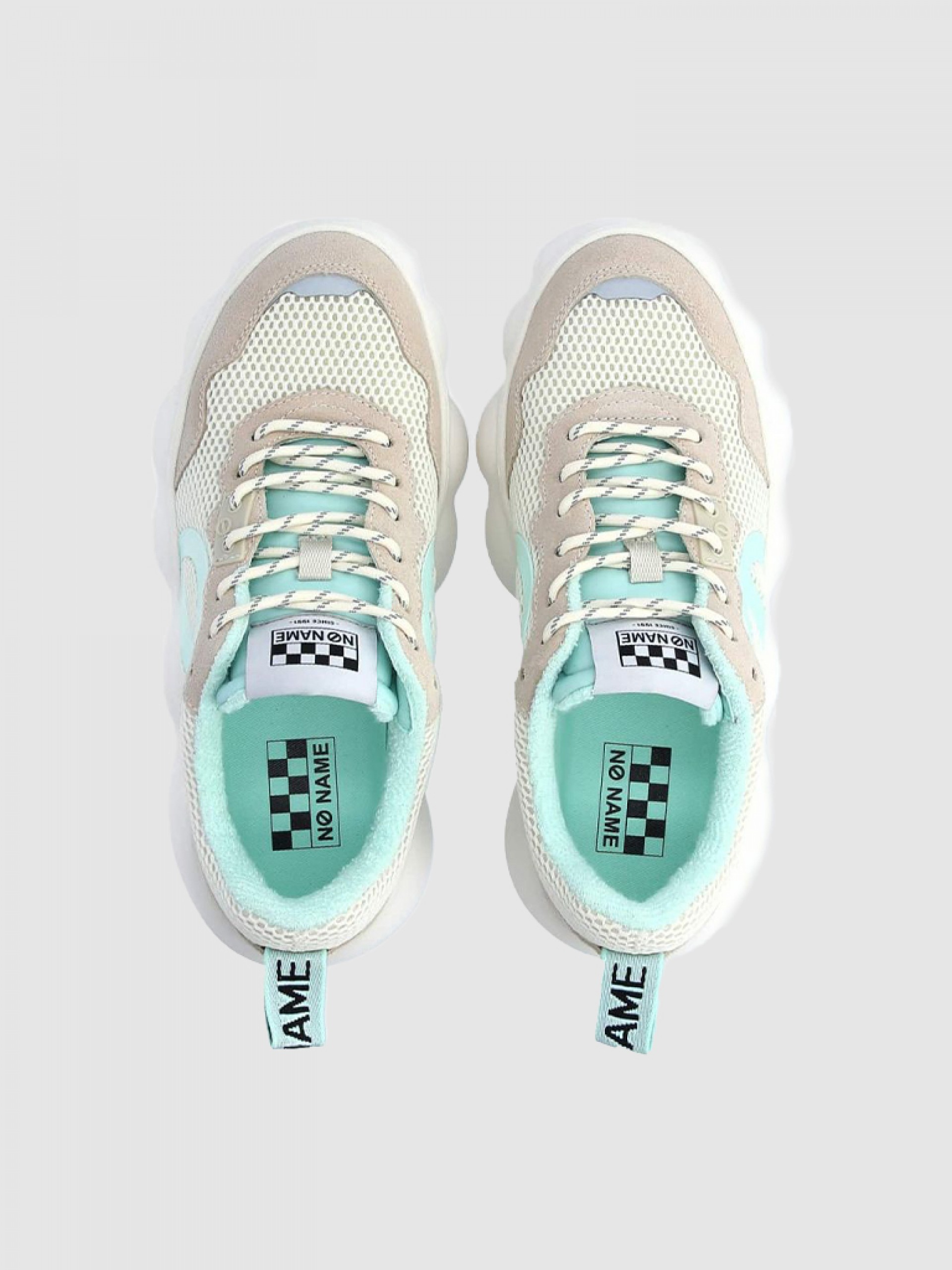 Sneakers Woman No Name