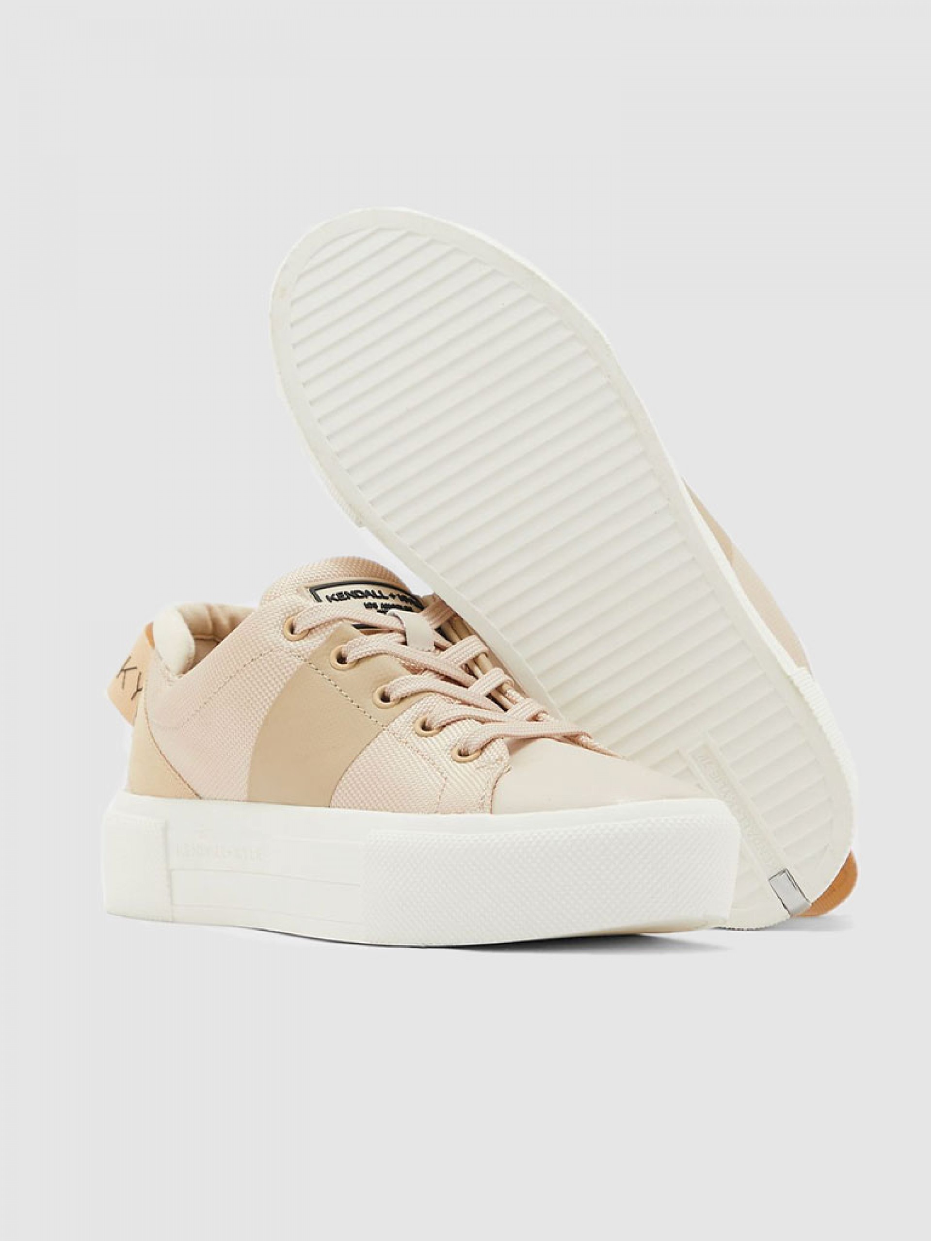 Sneakers Woman Kendall + Kylie