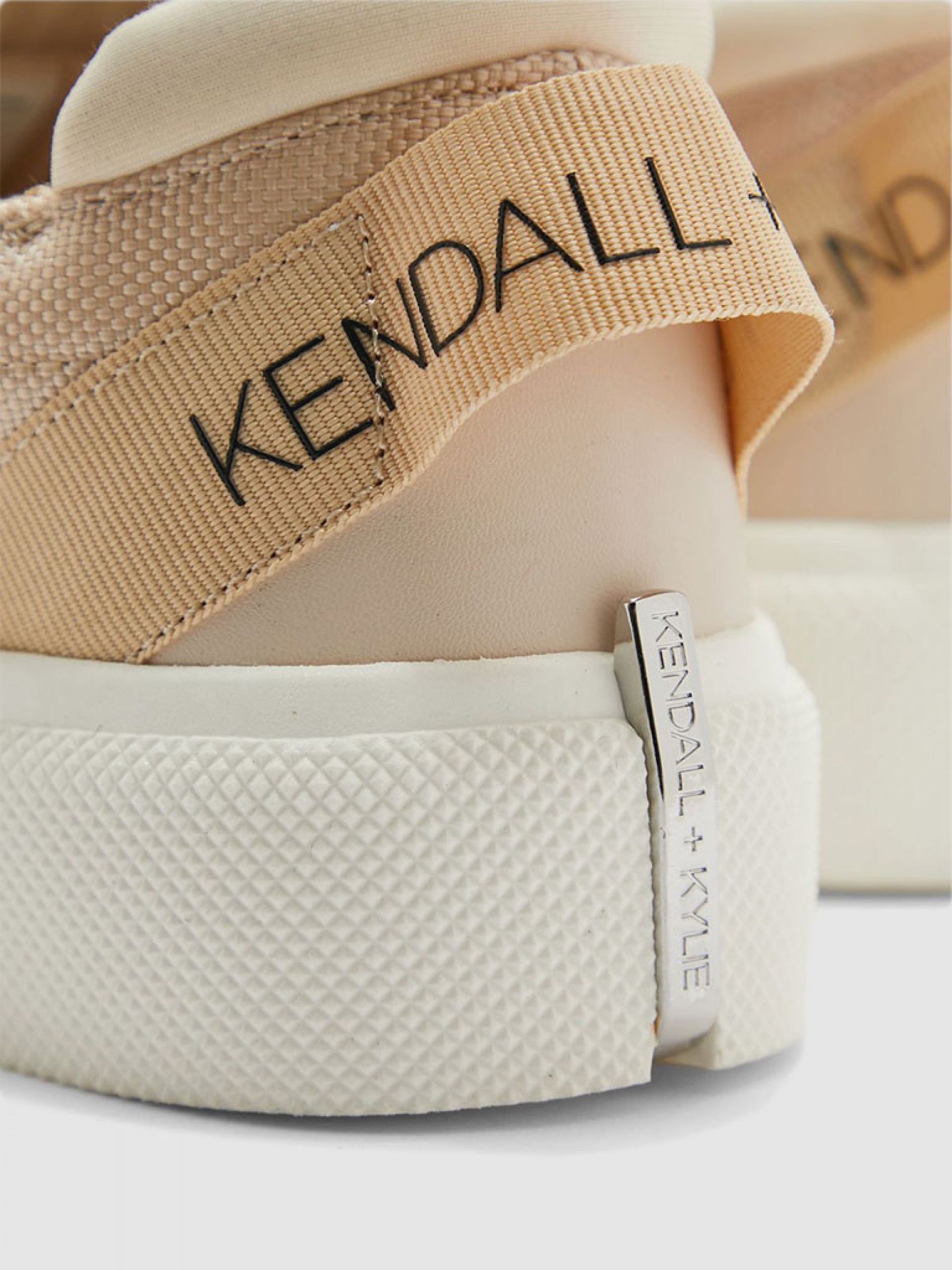 Sneakers Woman Kendall + Kylie