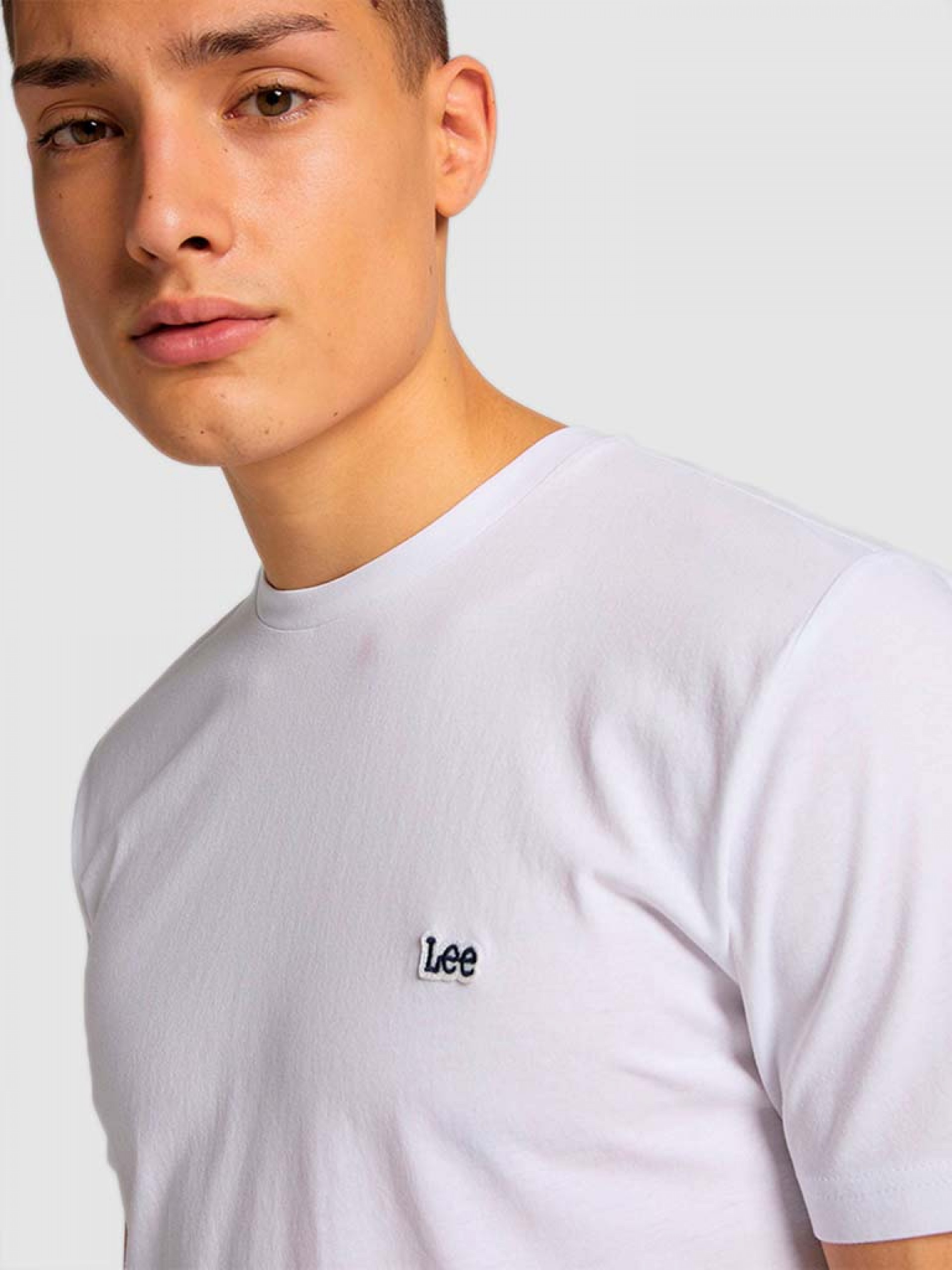 T-Shirt Man Lee