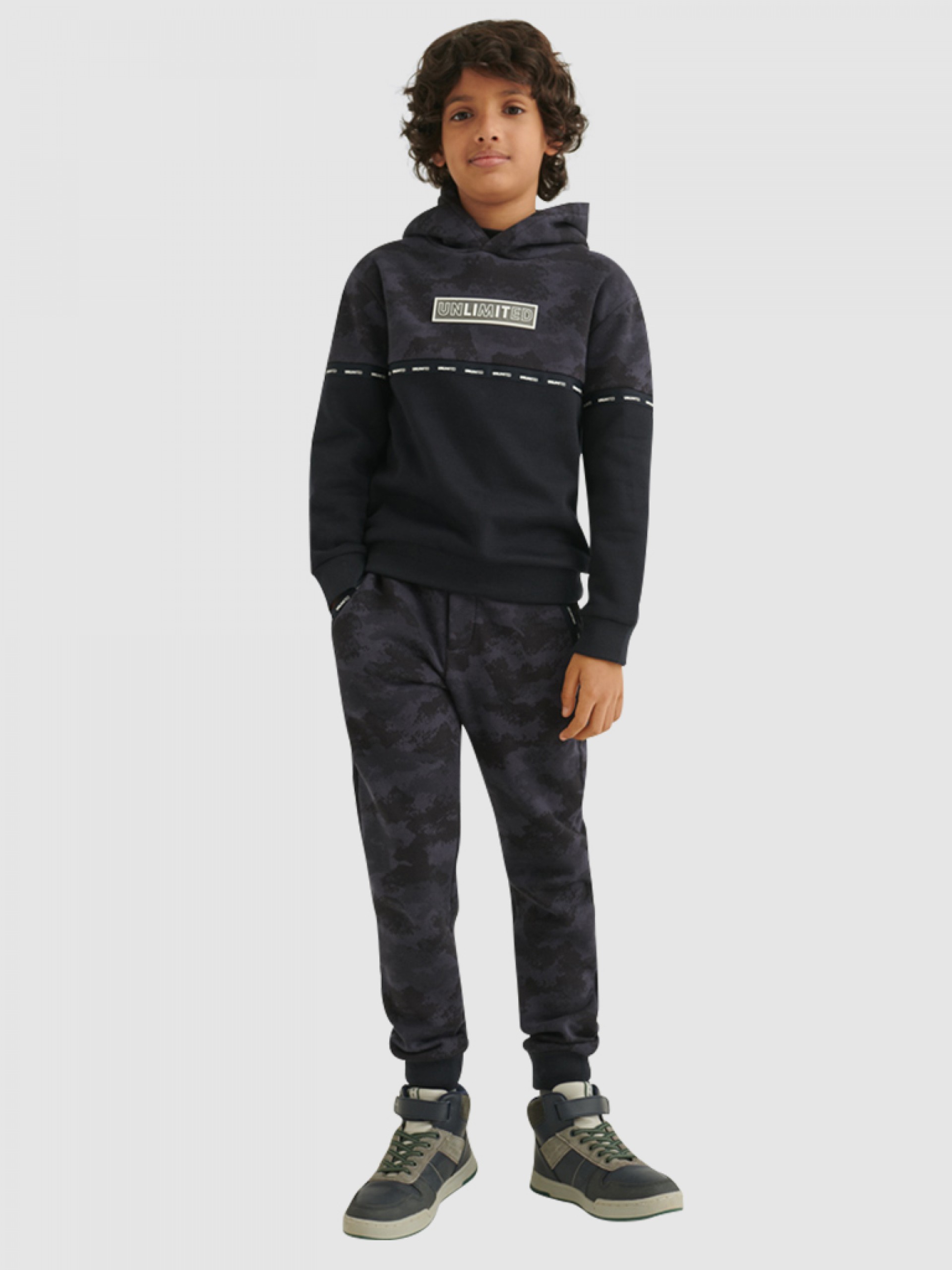 Pants Boy Mayoral