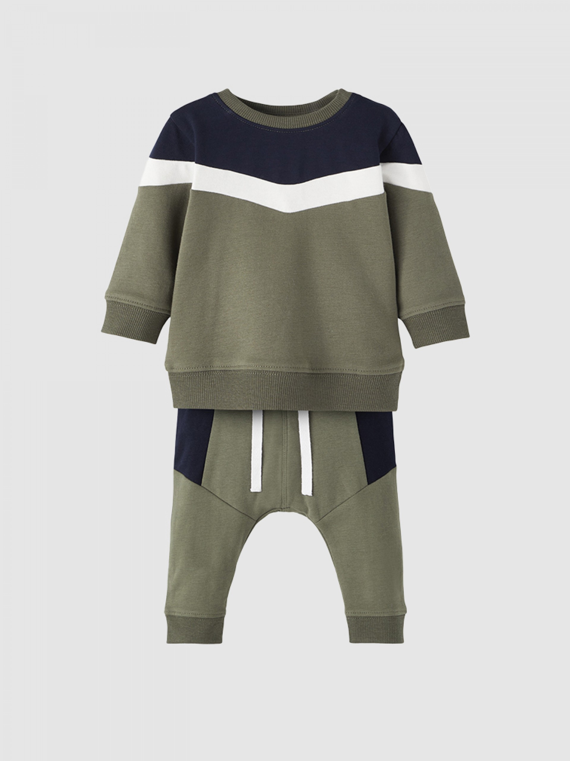 Conjunto Bebe Niño Name It