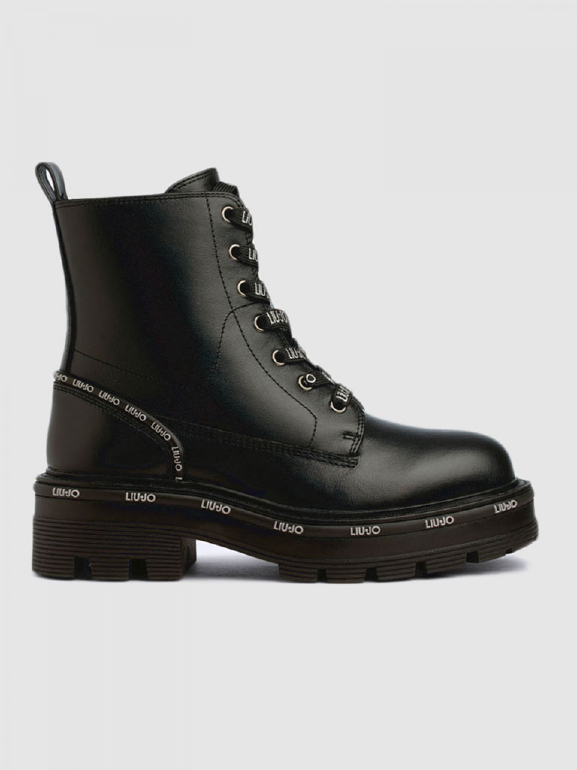 Boots Girl Liu Jo