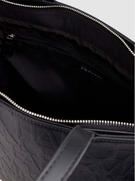 Shoppers Woman Armani Exchange