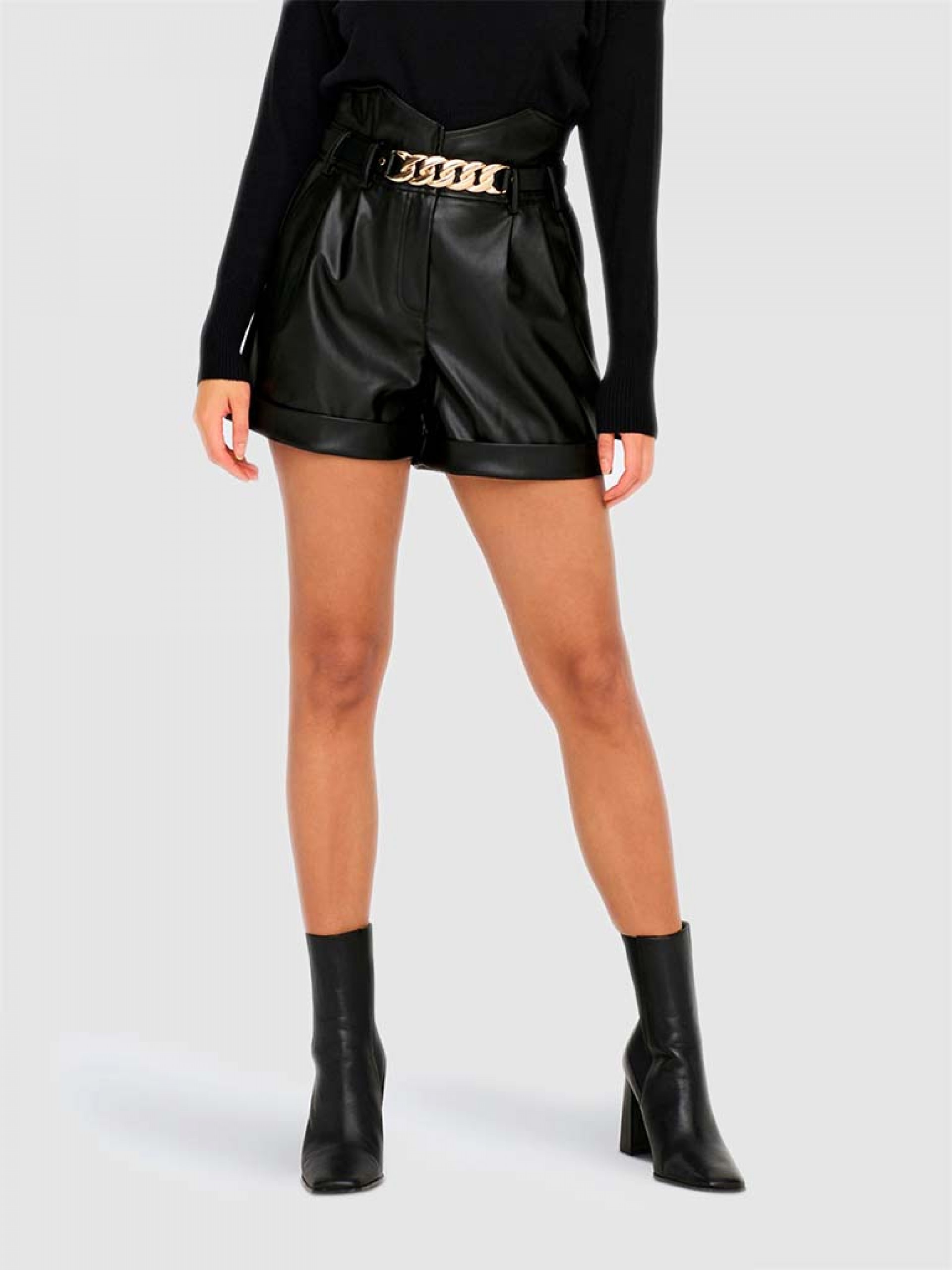 Pantalones Cortos Mujer Only