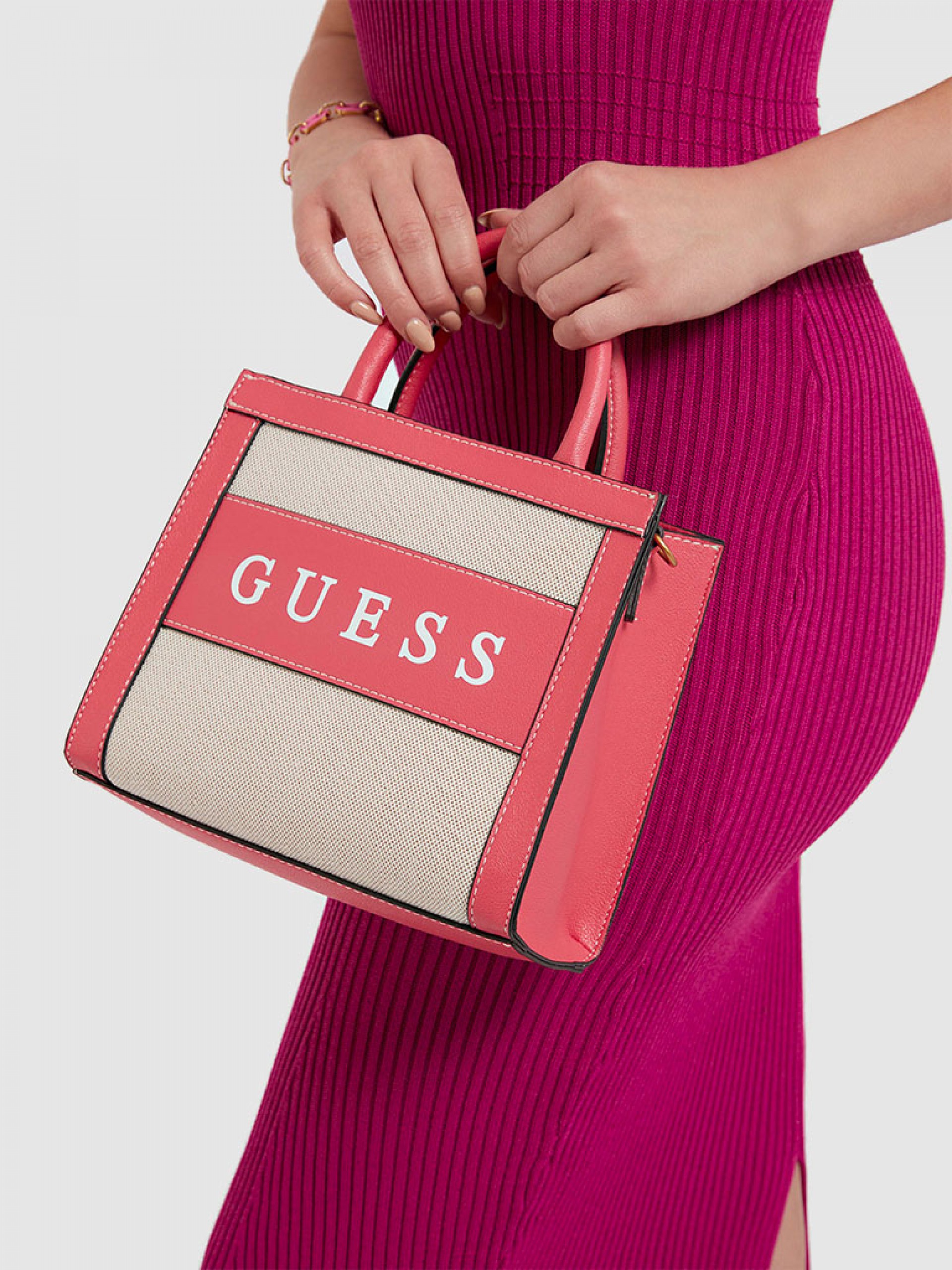 Handbag Woman Guess