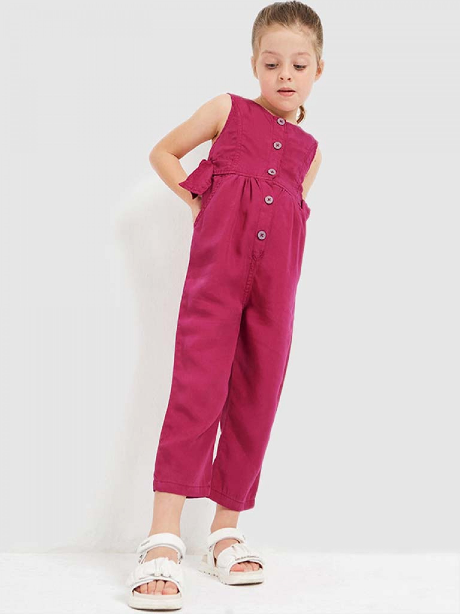 Overall Girl Mayoral