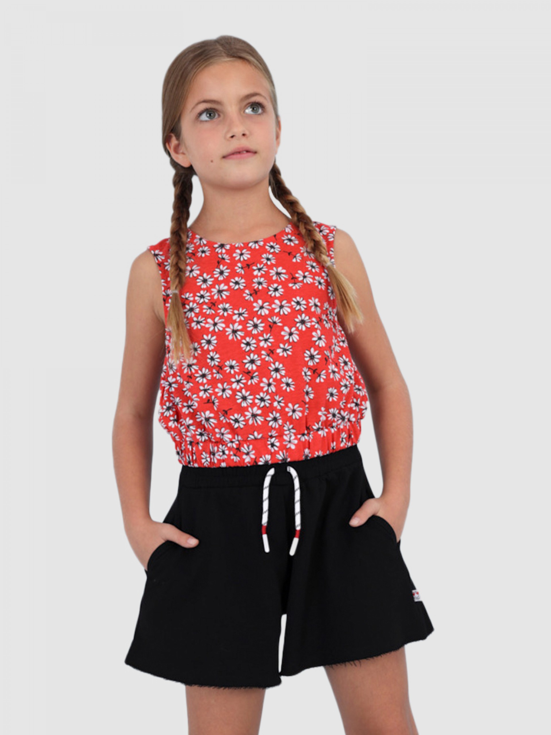 Shorts Girl Mayoral