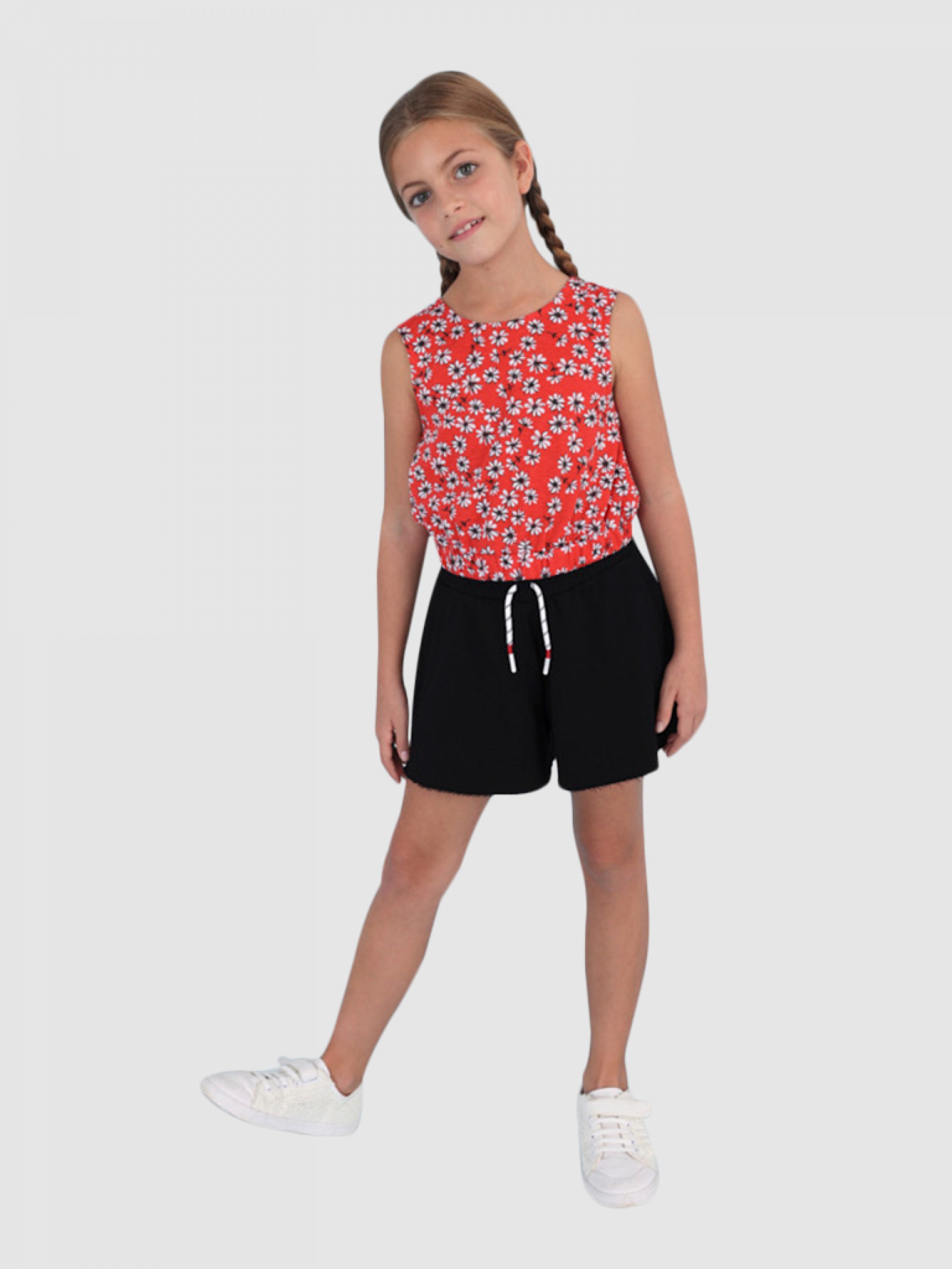 Shorts Girl Mayoral