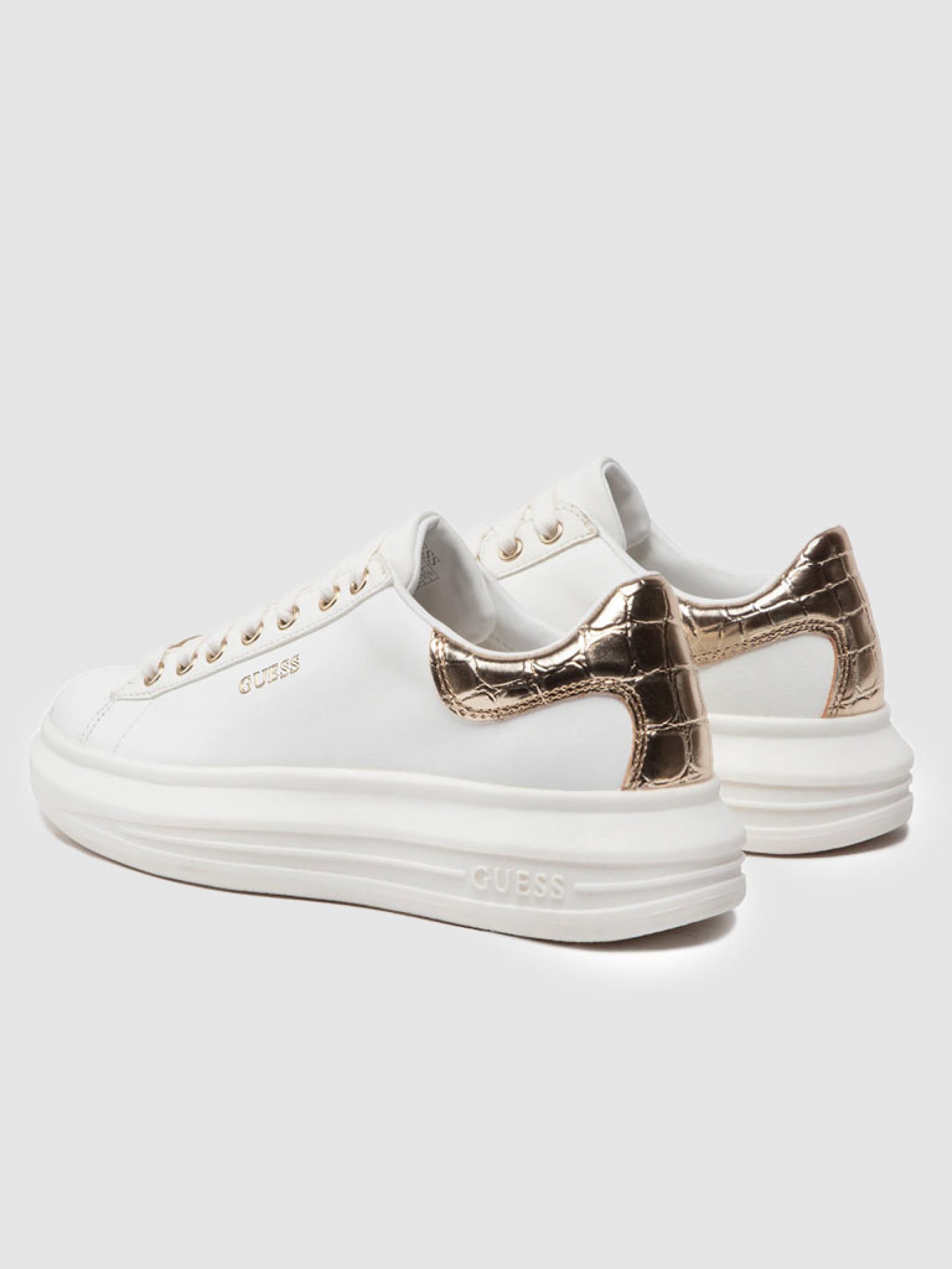 Tenis Mujer Guess