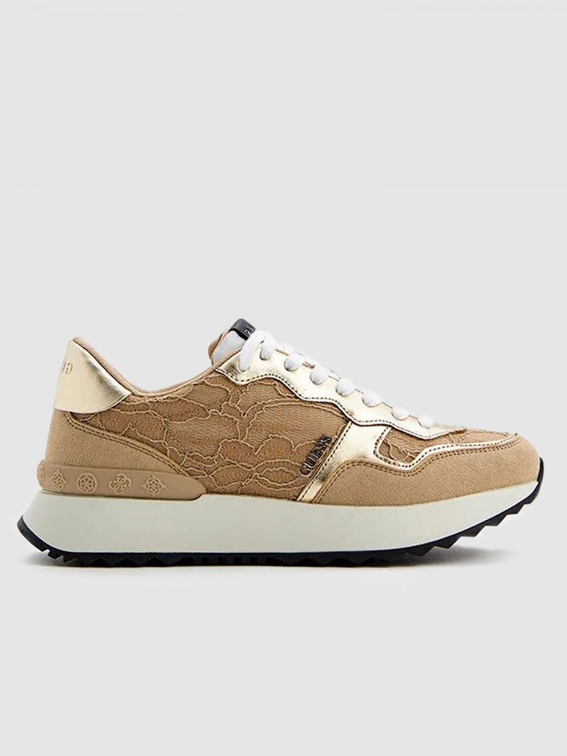 Sneakers Woman Guess