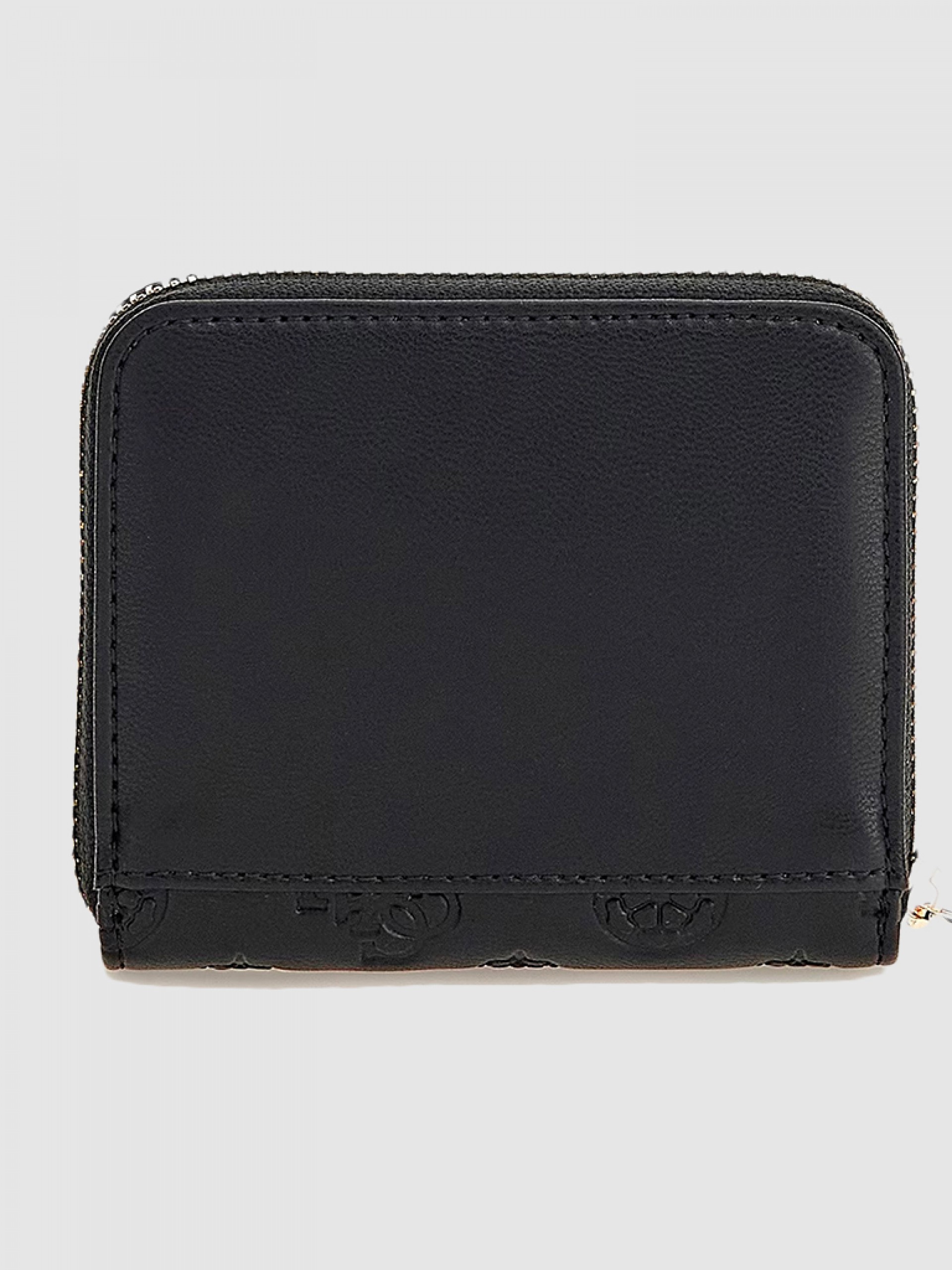 Wallet Woman Guess