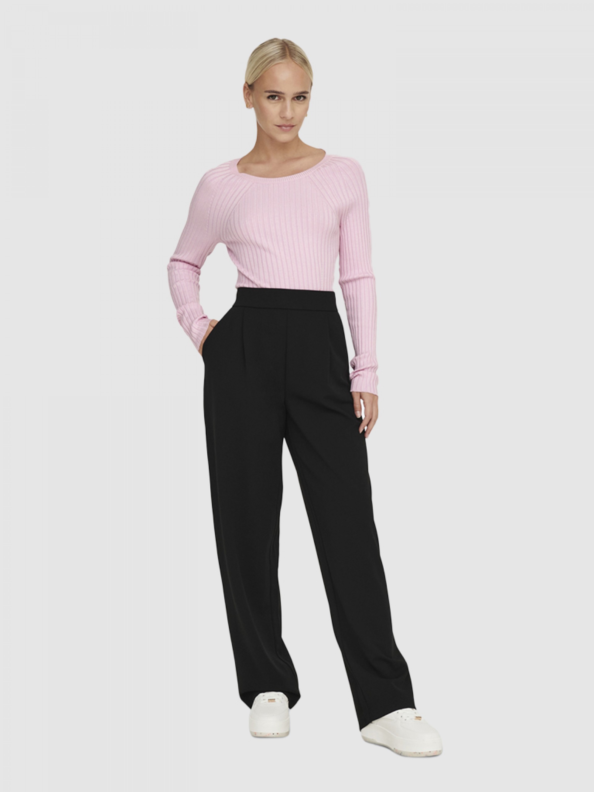 Knitwear Woman Only
