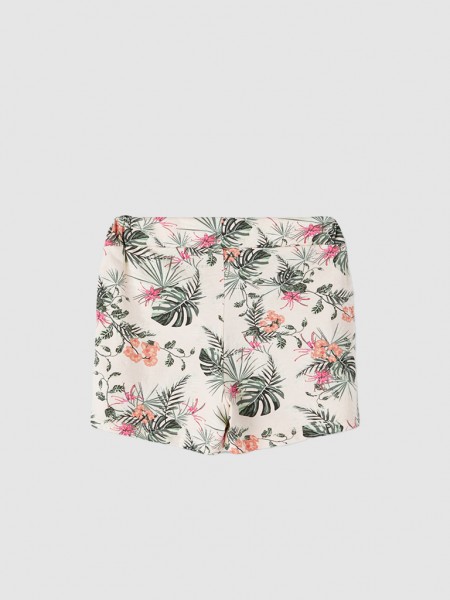 Shorts Girl Name It