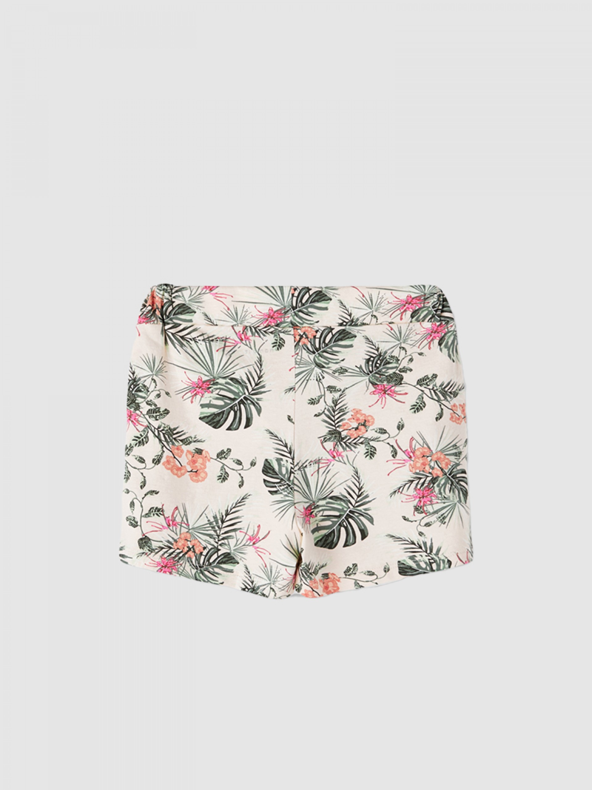 Shorts Girl Name It