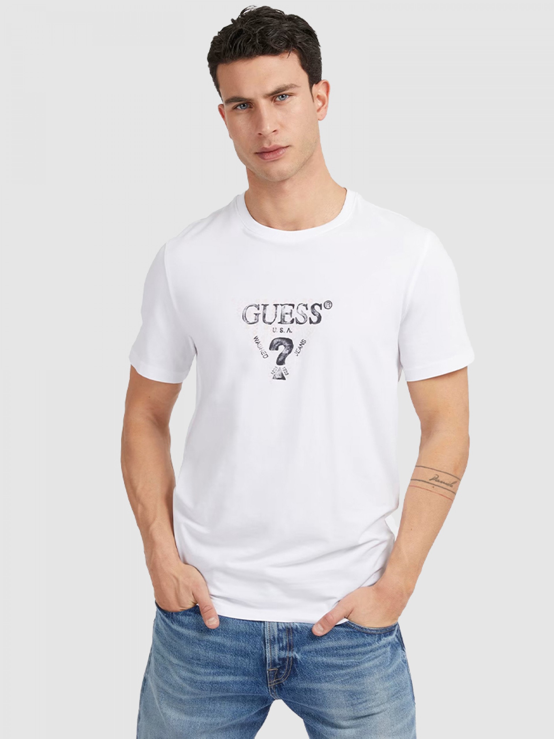 Camiseta Hombre Guess