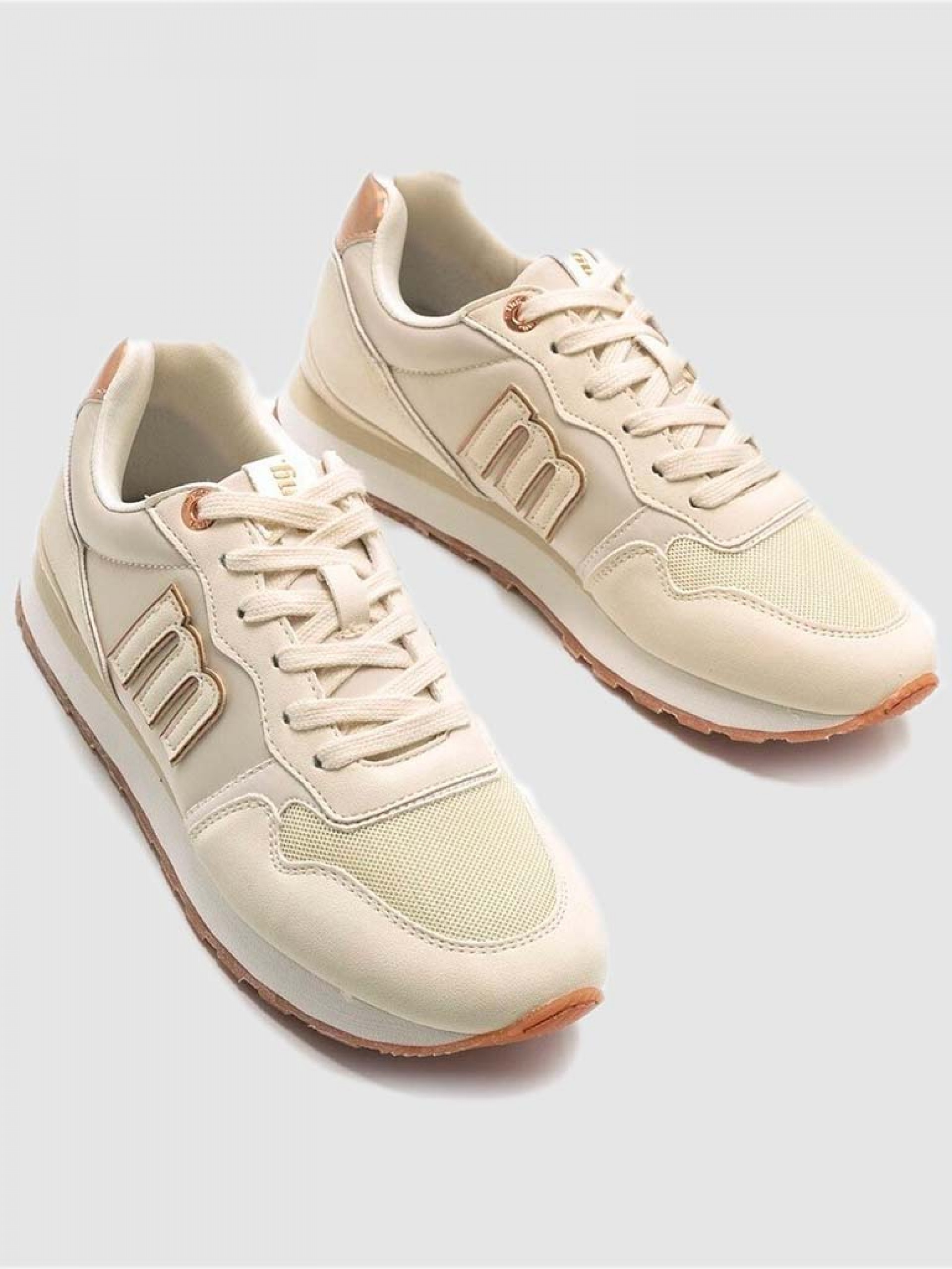 Sneakers Woman Mtng