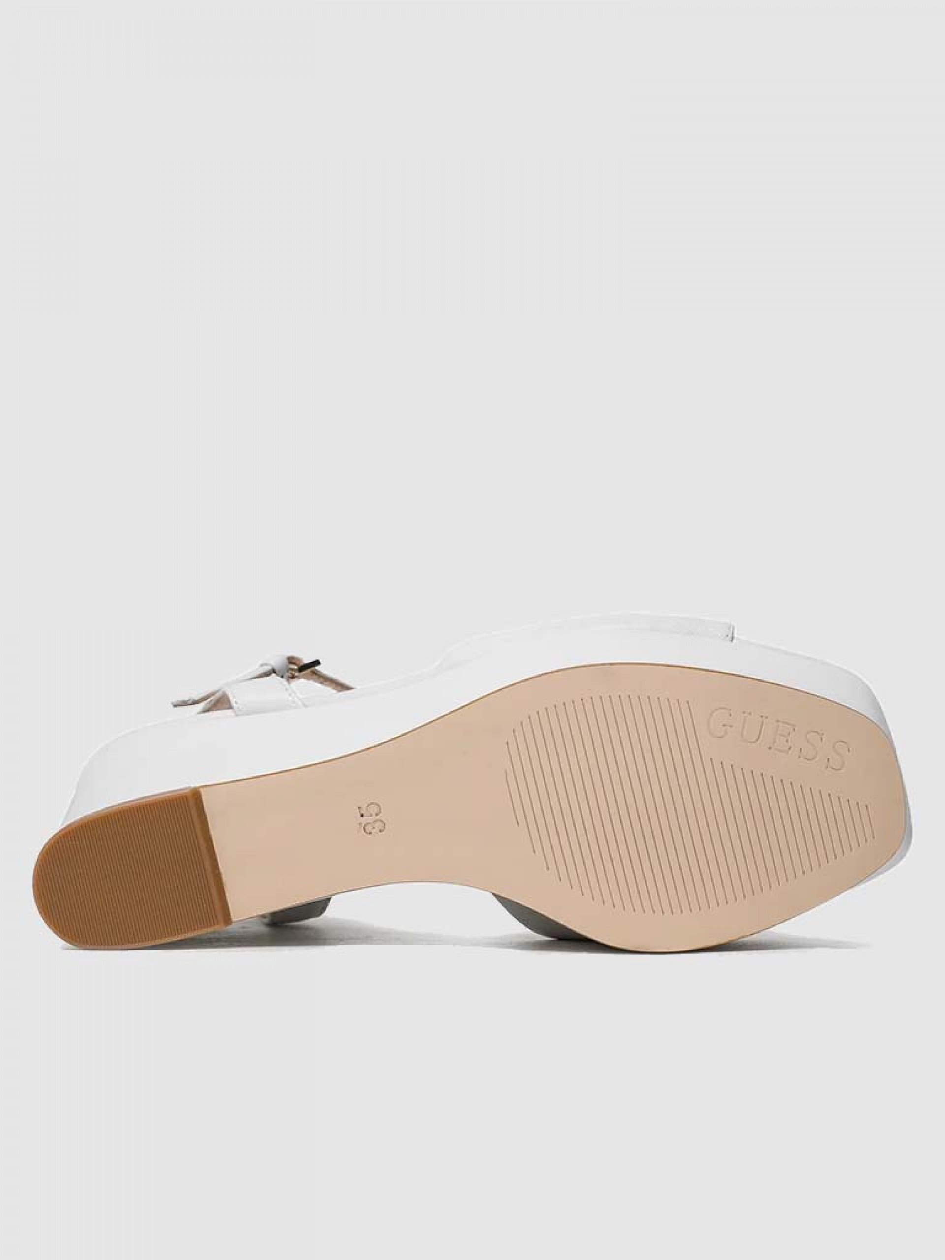 Sandals Woman Guess