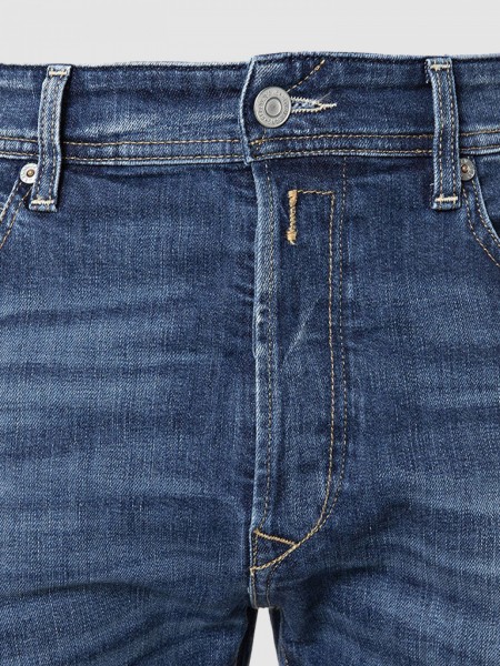 Shorts Man Replay